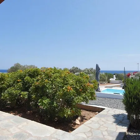 Flora's And Pool In Syros * Liaropa